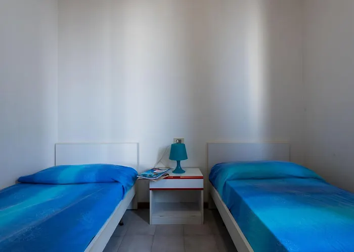 Modern Seafront With Pool And Terrace Apartament