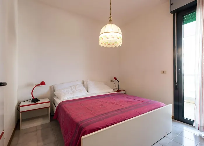 Apartament Modern Seafront With Pool And Terrace *