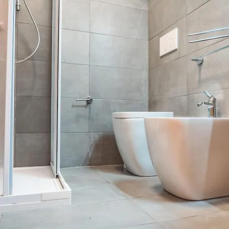 Lejlighed Seafront With Pool In