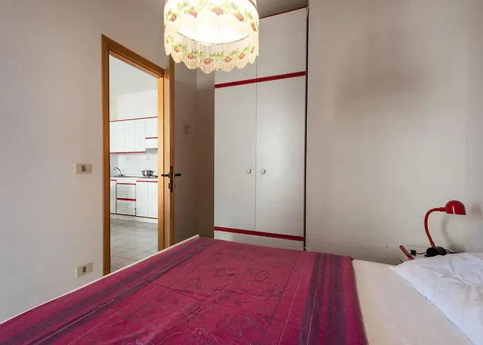 Modern Seafront With Pool And Terrace *